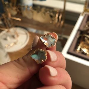 Rose gold kendra Scott earrings